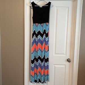Colorful Chevron Maxi Dress size medium